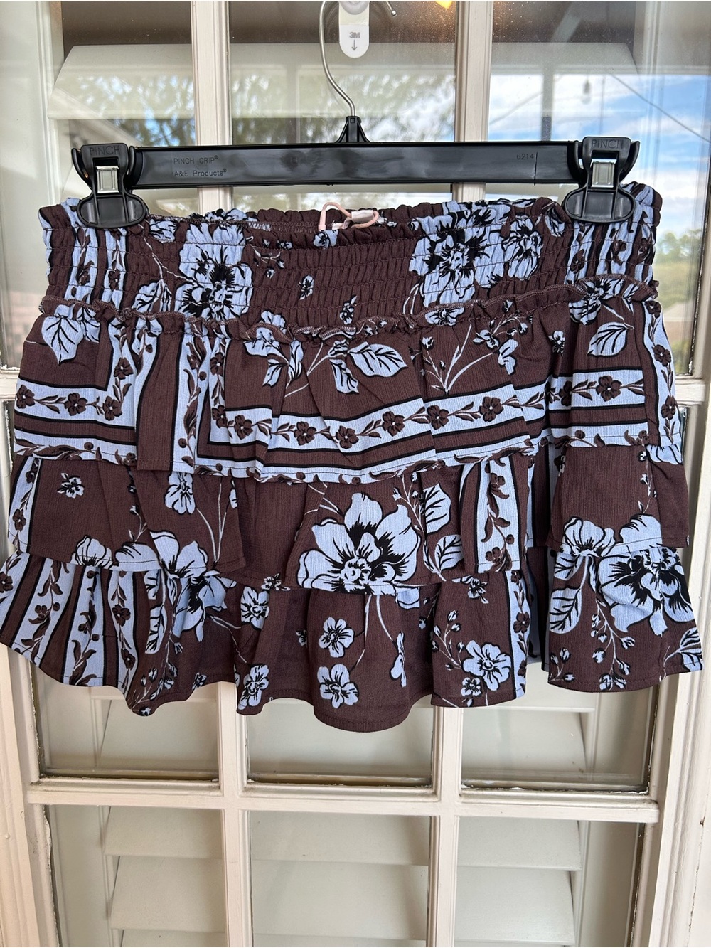 Gianni Bini Brown Mini Skirt with Light Blue Floral